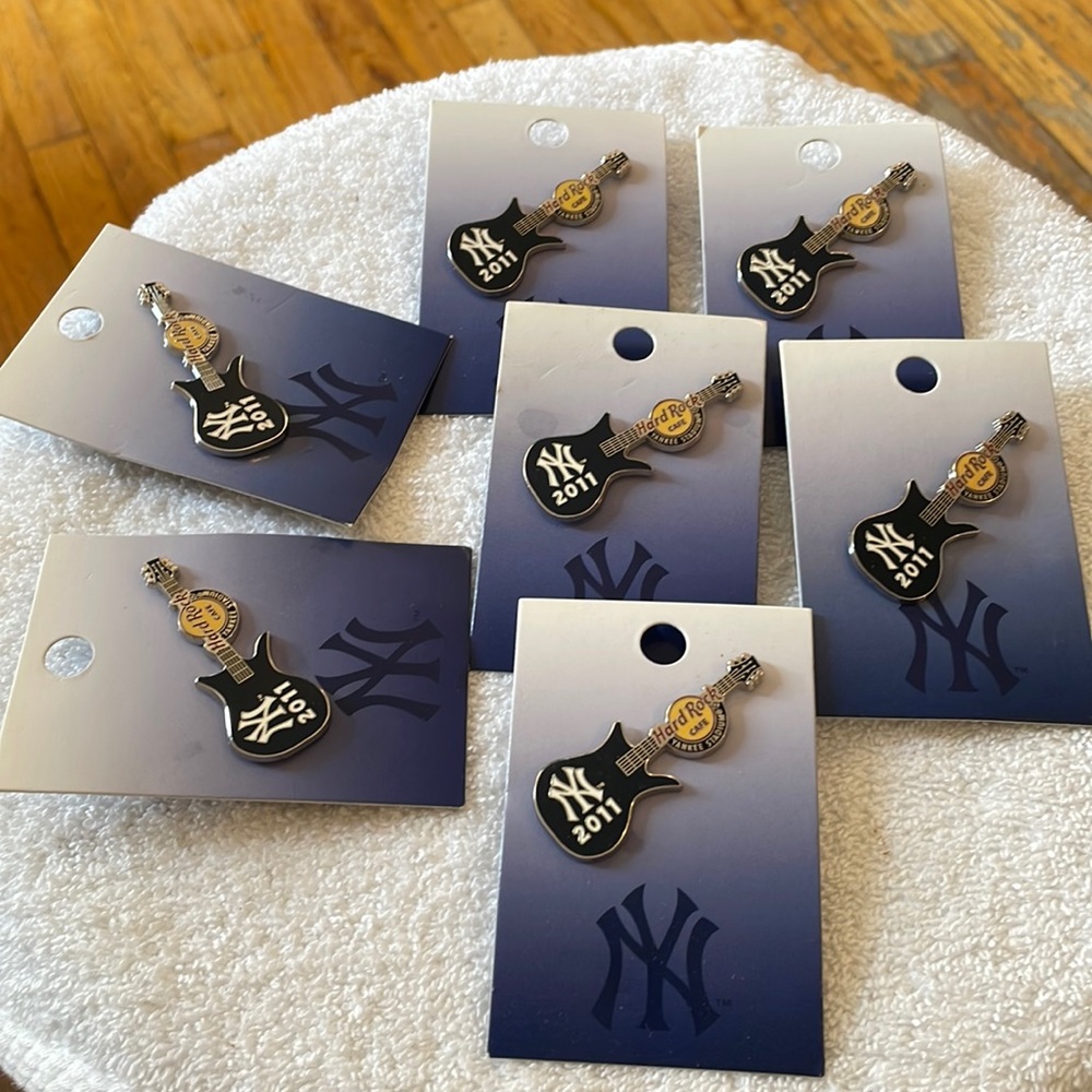 Hard Rock Cafe New York Yankee Pin